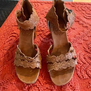 Elf Brand leather shoes size 81/2